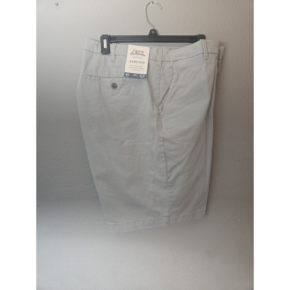IZOD Men's Size 40 Saltwater Stretch Chino Shorts 9.5-inch Inseam Gray